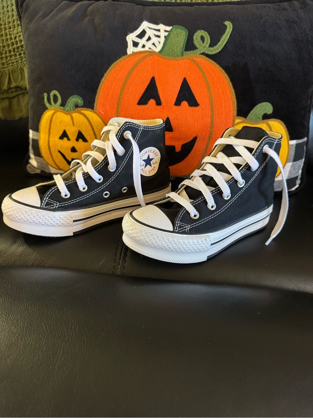 Converse Youth Kids' High Top Sneakers Chuck Taylor